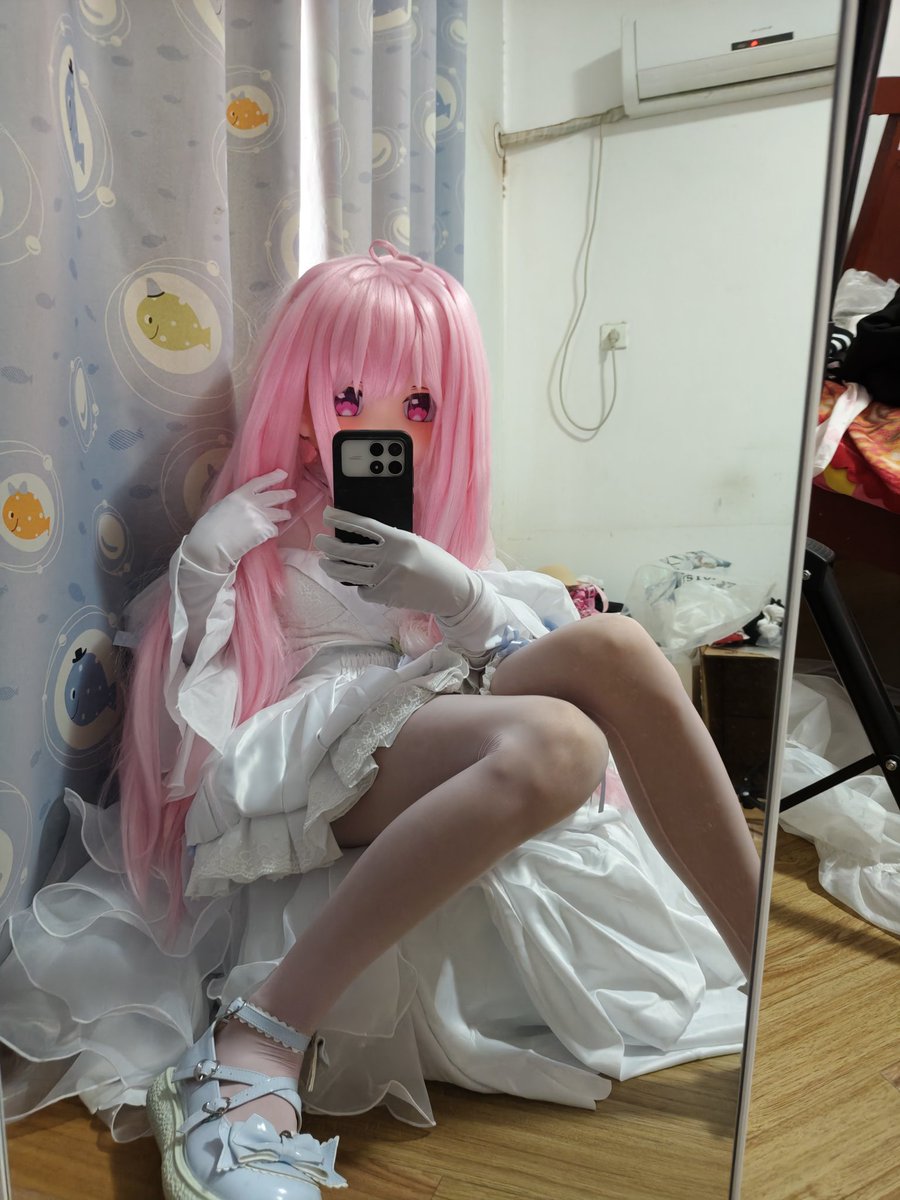 绘月 tweet media