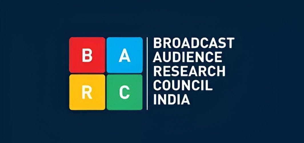 JustShowbiz's tweet image. Week 14 TRP Top 20 Shows : Kyunki Saas Bhi Kabhi Bahu Thi leads, Vasudha climbs to second spot
#KSBKBT #Vasudha #Anupamaa #Yrkkh #Tumsetumtak #SeherHoneKoHai #TRP

justshowbiz.net/week-14-trp-to…