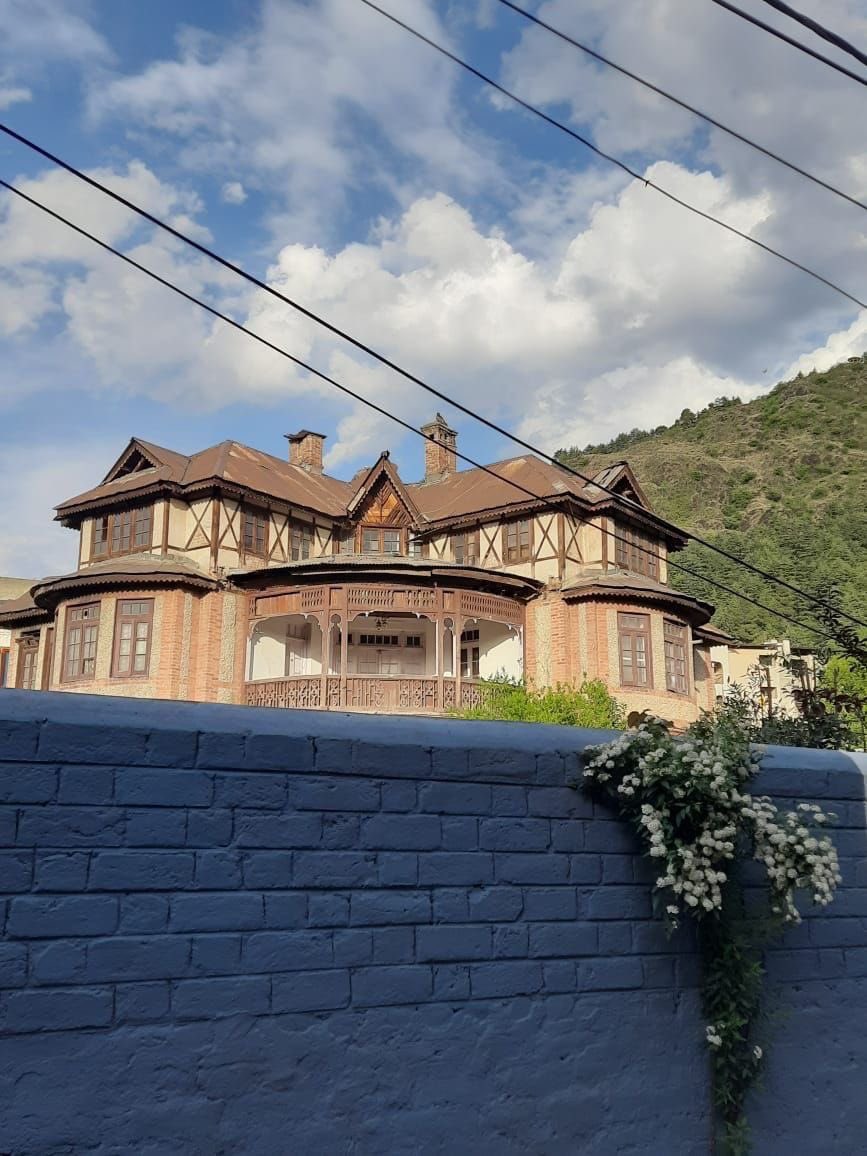 tweets by urru 🫧 tweet media