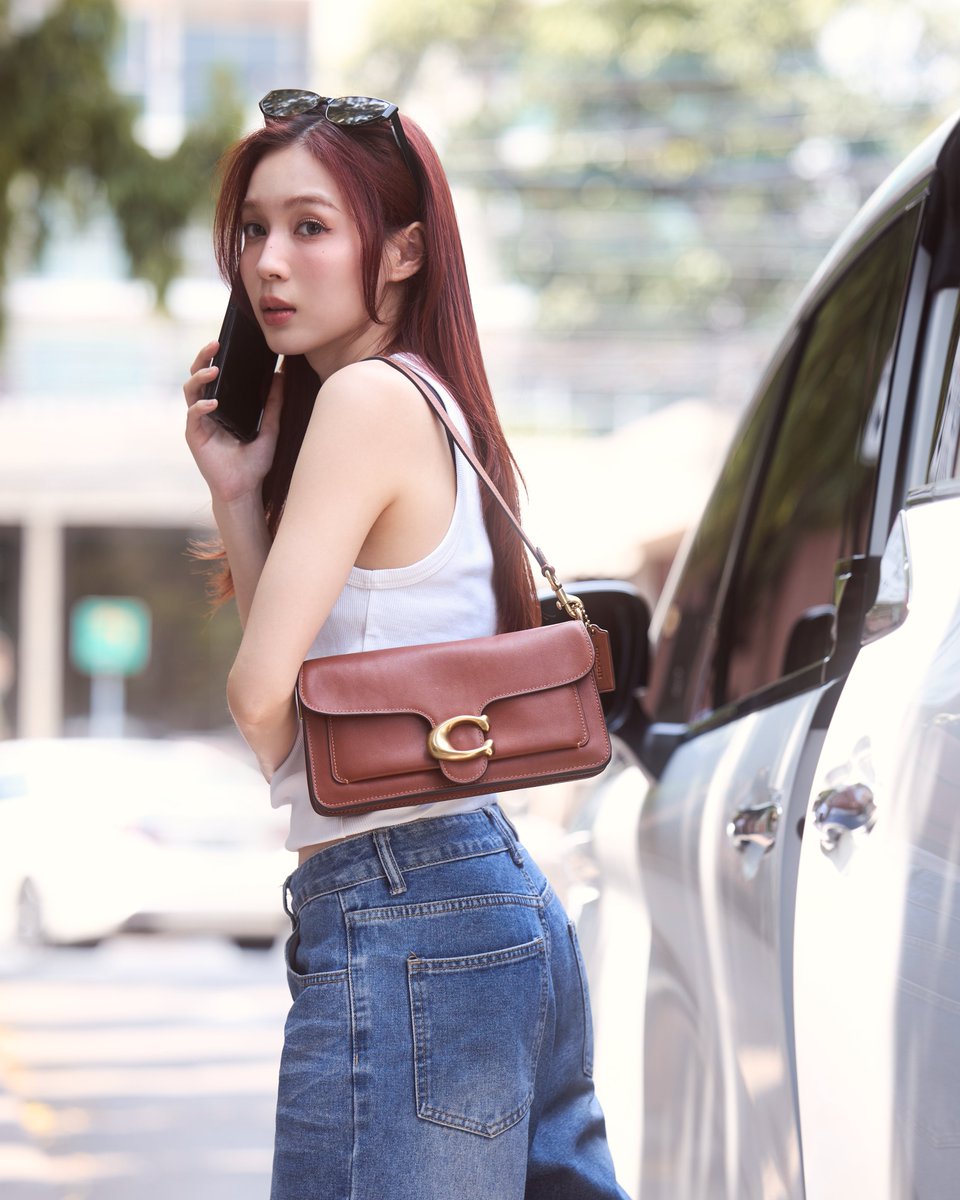 HOWE MAGAZINE tweet media