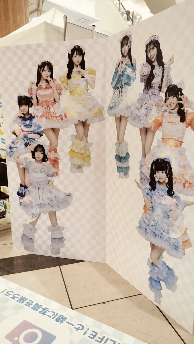 まるこ tweet media