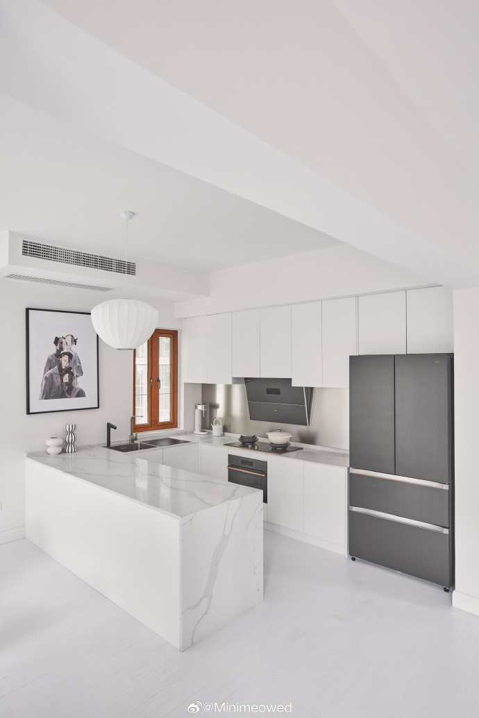 diana berrios tweet media