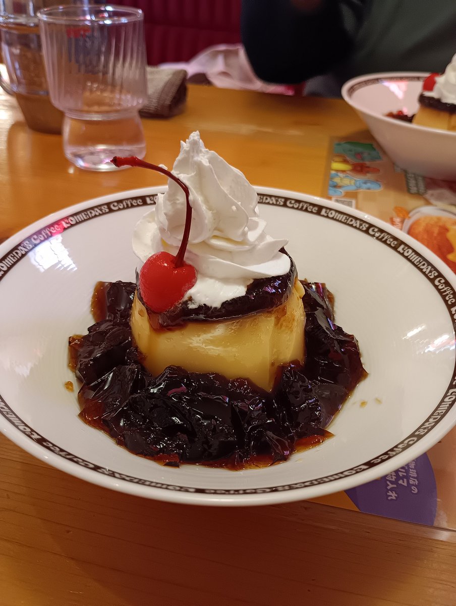 ふなマアム tweet media