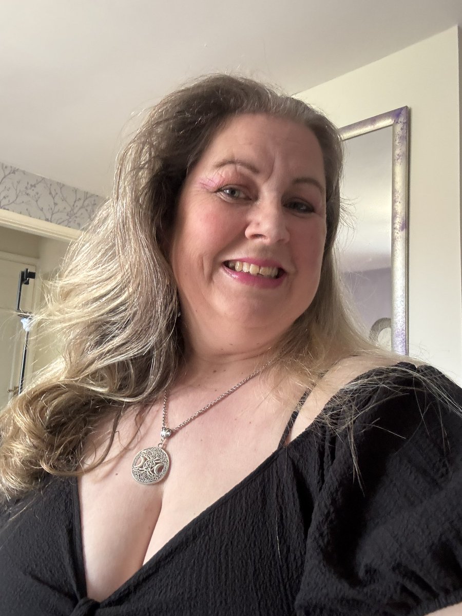 Nikky Nylee tweet media