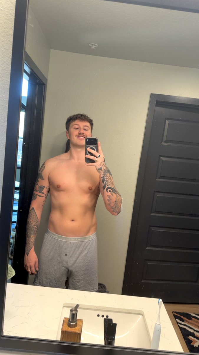 BackupGunz's tweet photo. Goodnight 😴 https://t.co/s2jxb9z0i6