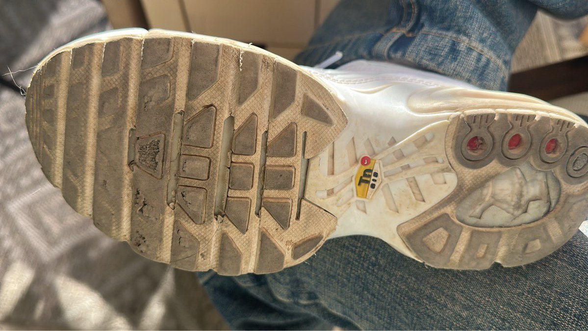 Reine Natty tweet media