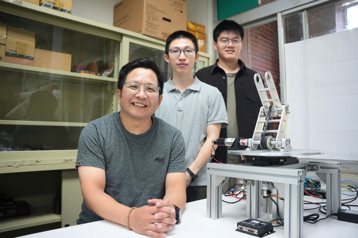 NcUofficial's tweet photo. NCU Team Develops High-Stability, Disturbance-Resilient Robotic Arm, Published in IEEE Transactions on Cybernetics

🔗https://t.co/50ewwd3B1s https://t.co/VmWmbARqS6