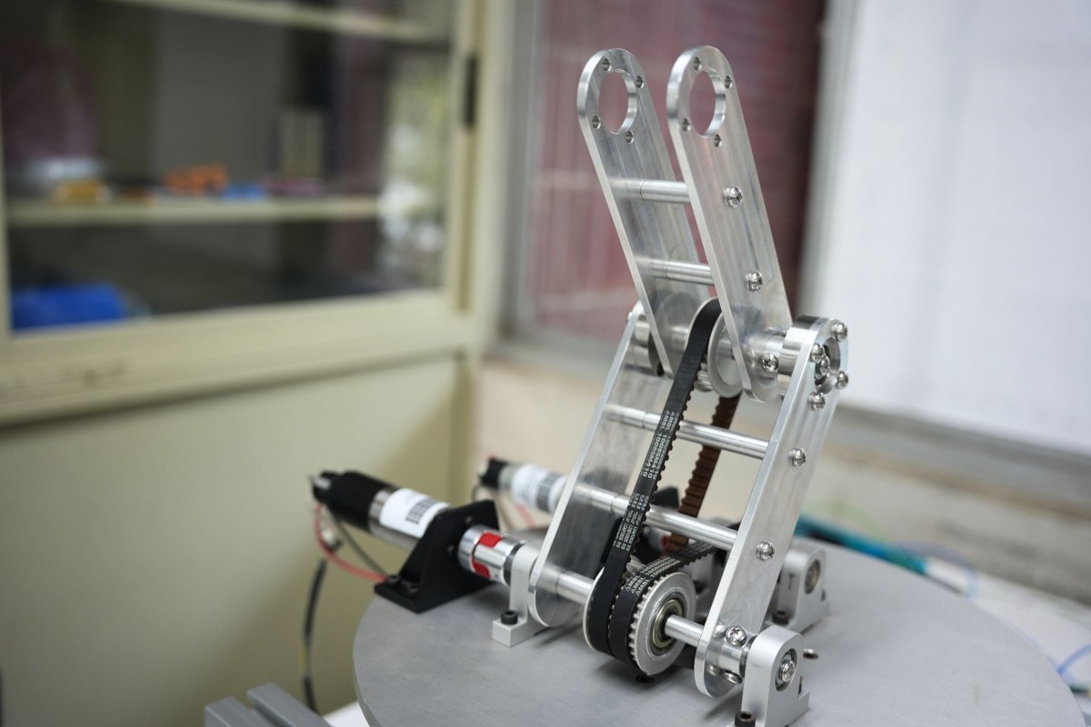 NcUofficial's tweet photo. NCU Team Develops High-Stability, Disturbance-Resilient Robotic Arm, Published in IEEE Transactions on Cybernetics

🔗https://t.co/50ewwd3B1s https://t.co/VmWmbARqS6
