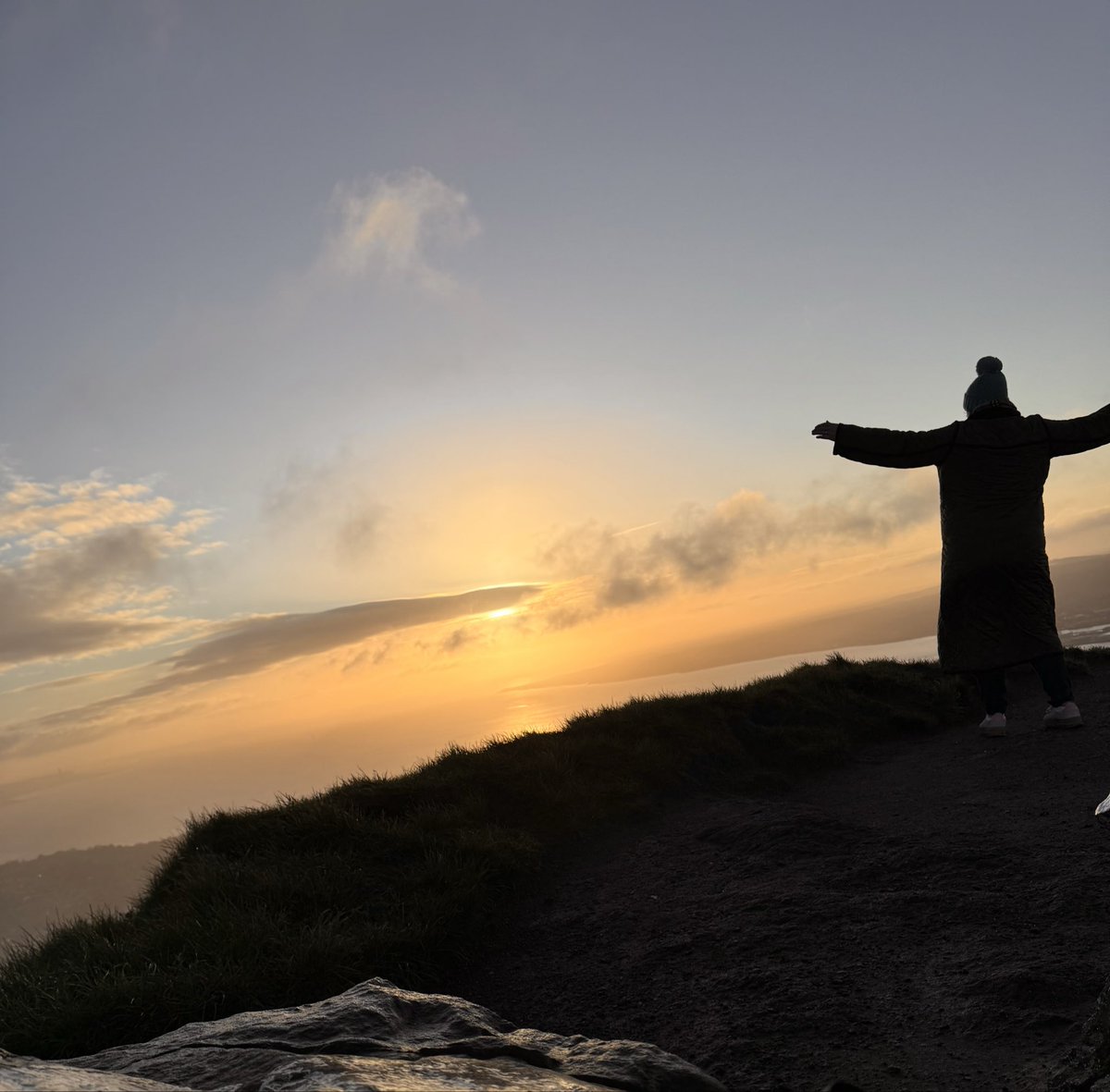 Camlake Canvas tweet media