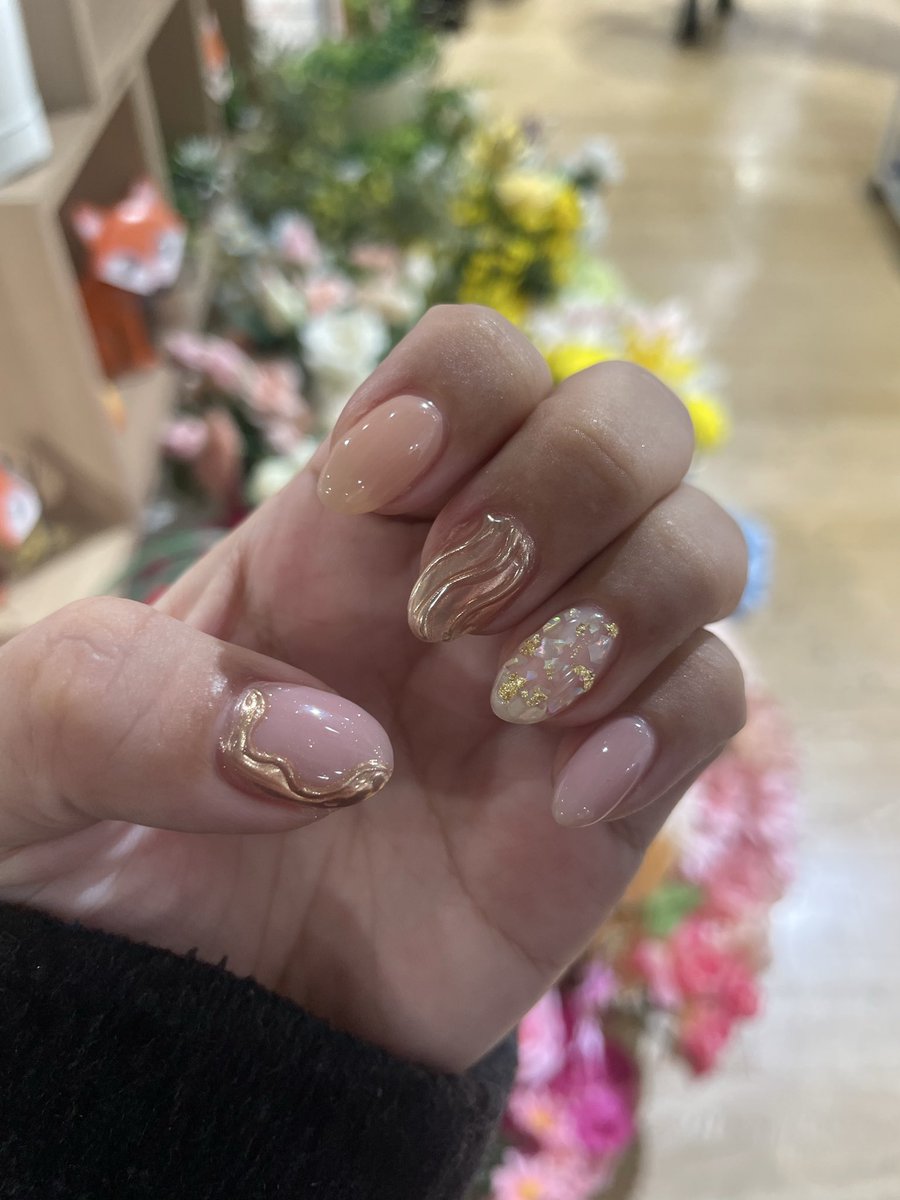 yu_k8181's tweet photo. 1月、2月のネイル💅👸🩷
#ニュアンスネイル https://t.co/zyVNDRvLYi