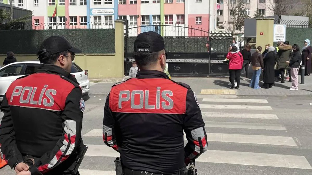 Aykırı tweet media