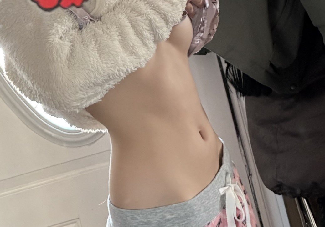 Luce ⊹ ࣪ ˖ tweet media