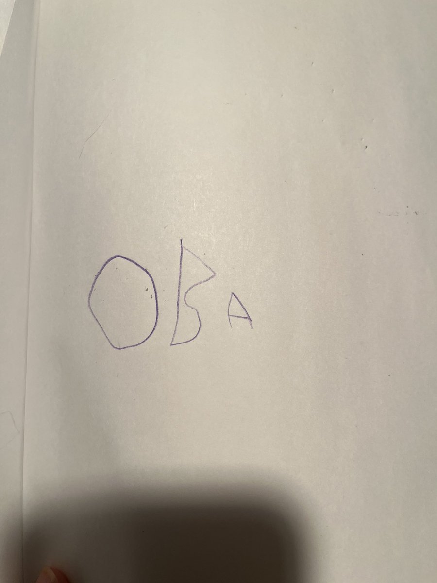 coco__0714's tweet photo. 平仮名は全く読めないし書けない長女が、「ママ書けたよ！」と見せてくれたらアルファベットだった！！とっても上手よ！OBA！おば！！ https://t.co/rbnOAGphVv