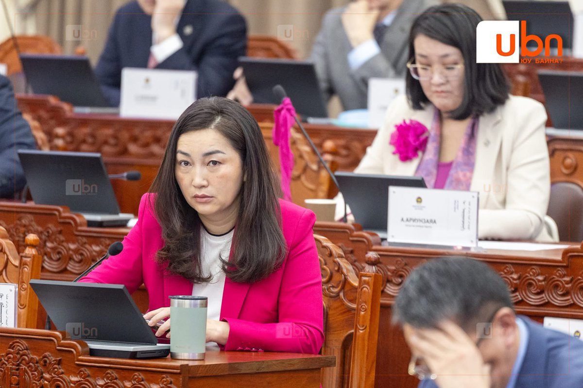 Оддын охин tweet media