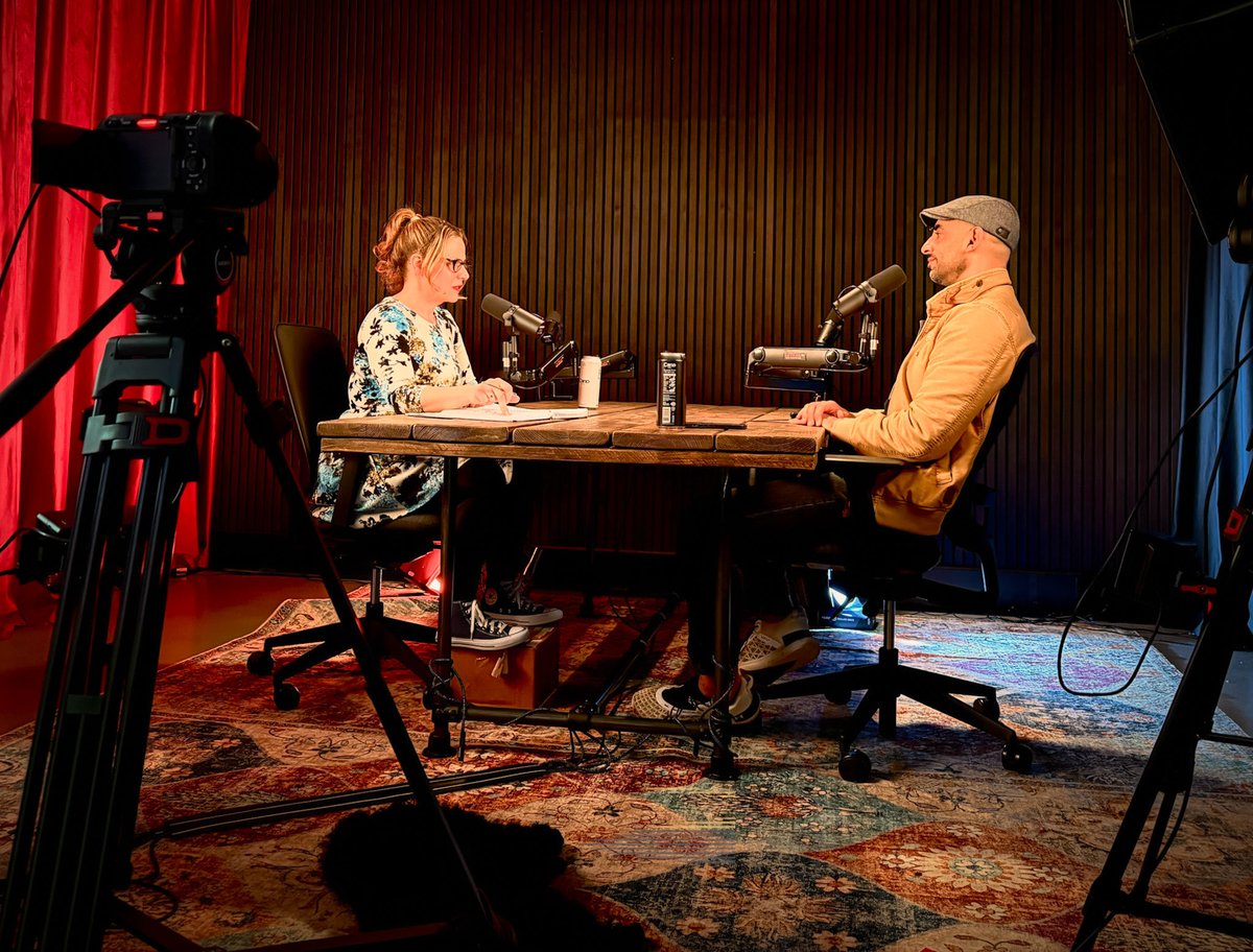 Decentra Suze tweet media