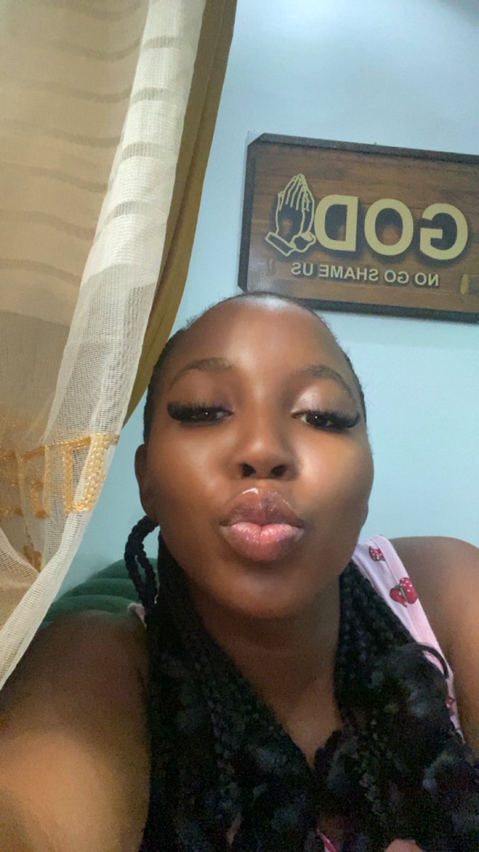 LARGE 🫆 tweet media