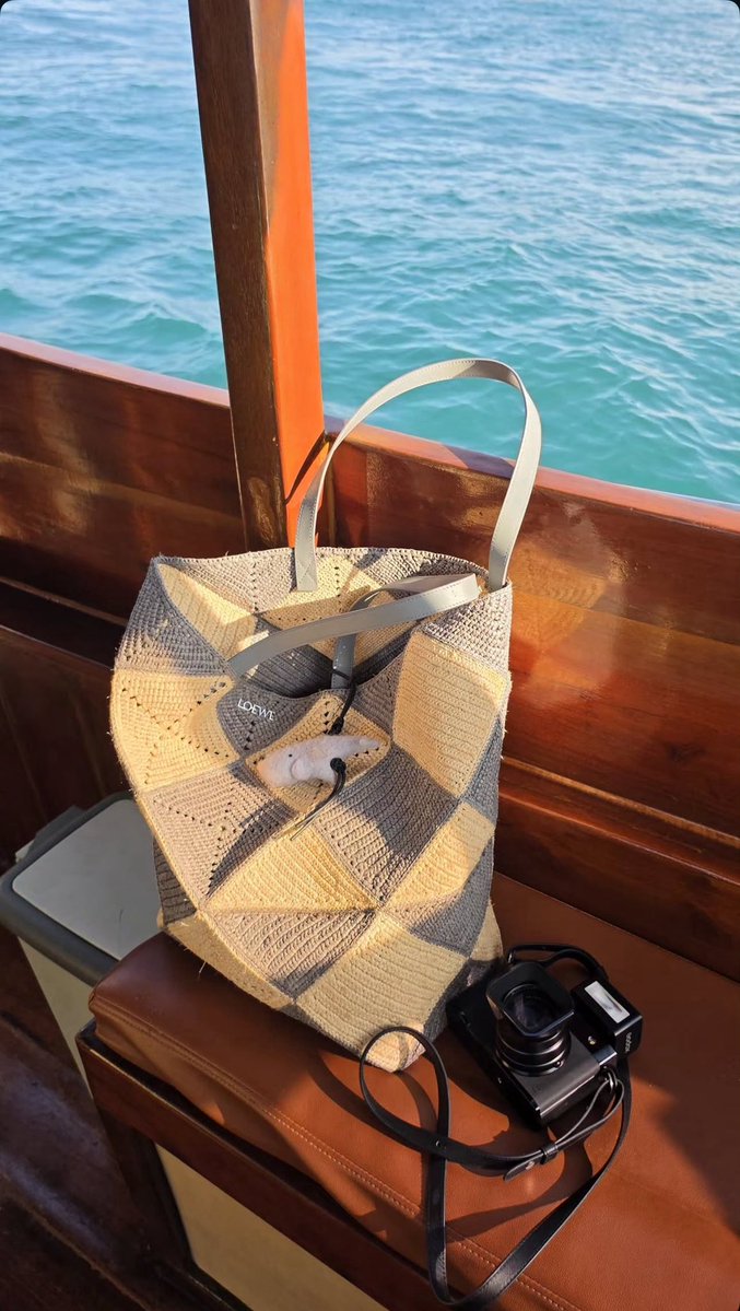 ☁️ 𝑻𝒂𝒚𝒏𝒊𝒗𝒆𝒓𝒔𝒆 ☁️ 🪐 🦕 tweet media