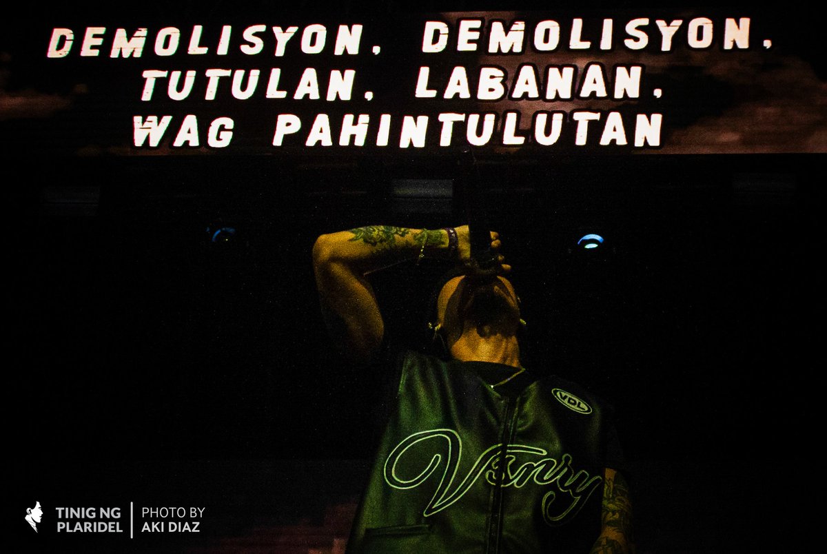 tinigngplaridel's tweet photo. IN PHOTOS: Kalye Tunes of #UPFair2026 set the tone for the week by amplifying the rights of the urban poor on April 15 at UP Diliman Sunken Garden. 

#UPFair2026
#KalyeTunes2026 https://t.co/J1PFTMvFy7
