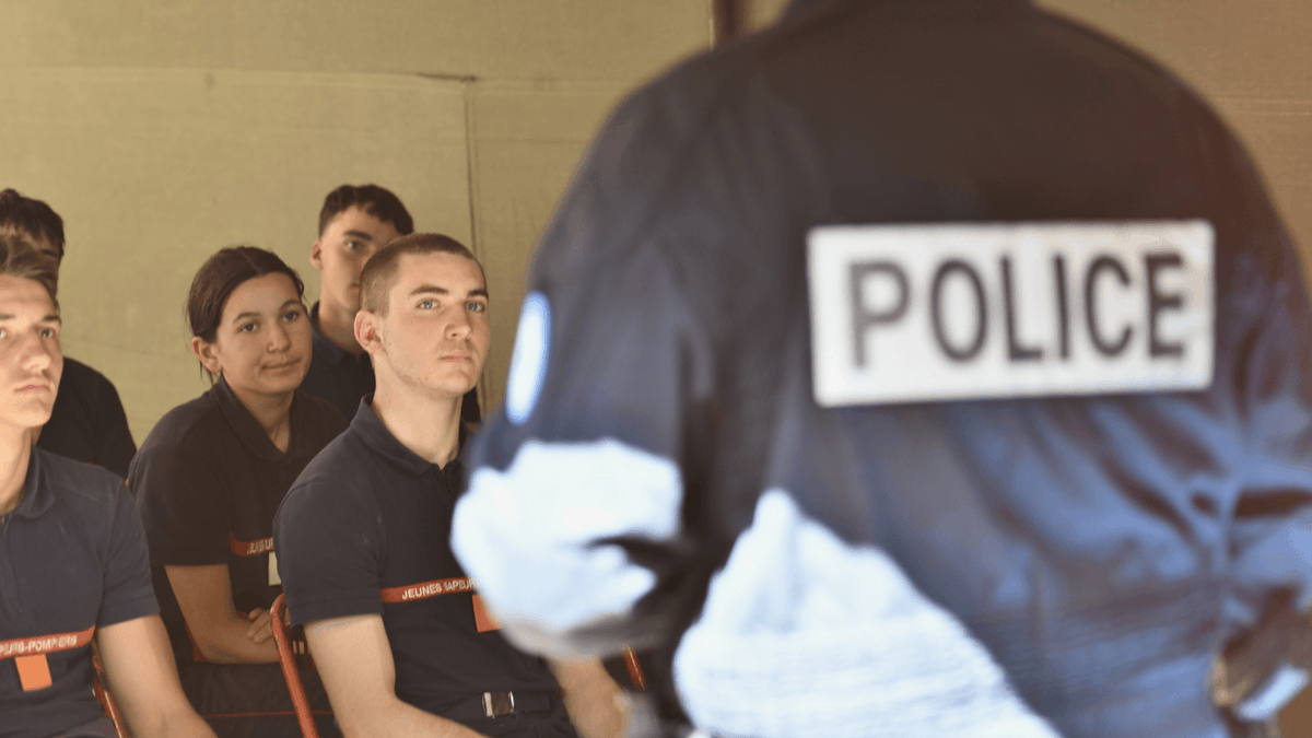 Police Nationale 83 tweet media