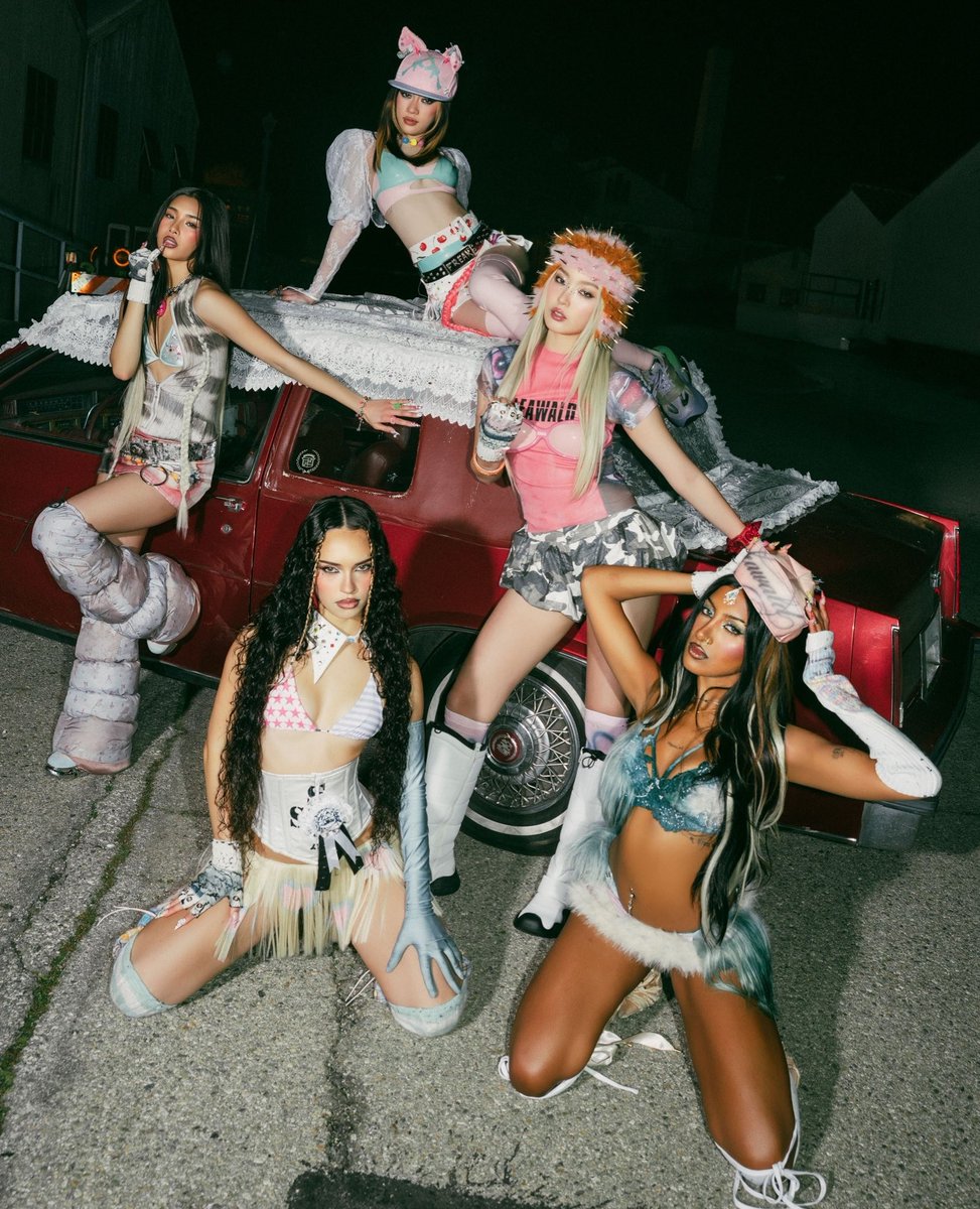 KpopGirlzBands1's tweet image. #Katseye harán #COMEBACK con su EP 'Wild" el 14 de agosto.

Parece que #Manon no participará en este Comeback