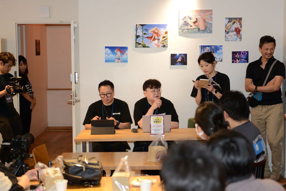 game_watch's tweet image. 「RED STONE」21周年記念！　冒険家同士が親睦を深める1日限定カフェイベントのレポートが公開　オリジナルフードのほか、開発陣のQ&amp;amp;Aやイラストギャラリー… game.watch.impress.co.jp/docs/news/2102… #REDSTONE