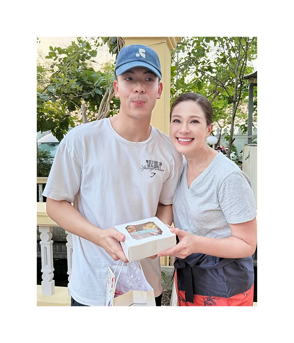 MooK🤍// tweet media