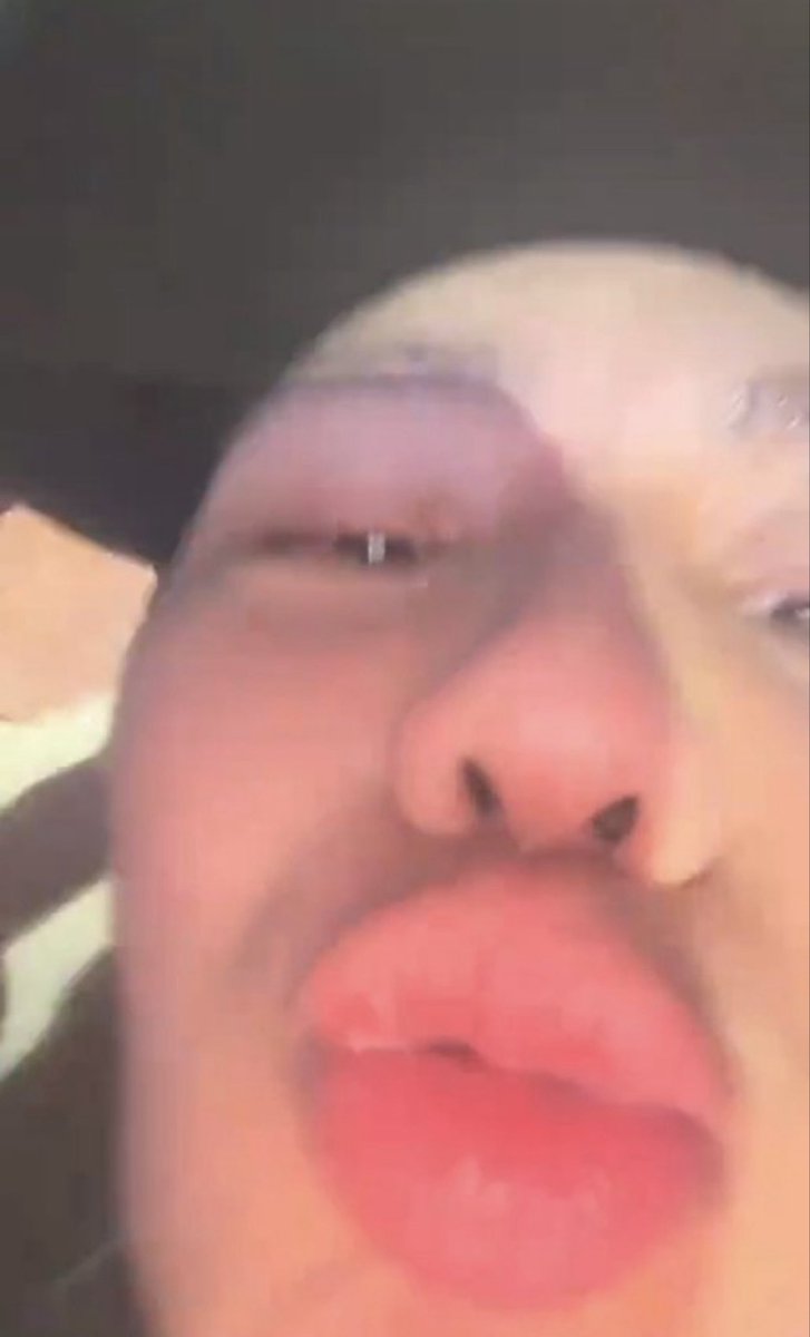 nocas 🦈 tweet media