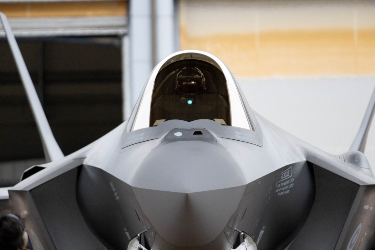 A Finnish Air Force pilot flew the F-35A multirole fighter for the first time on 15 April from Ebbing Air National Guard Base, located in Fort Smith, Arkansas, where the practical phase of the Finnish personnel's F-35 initial training is conducted.
