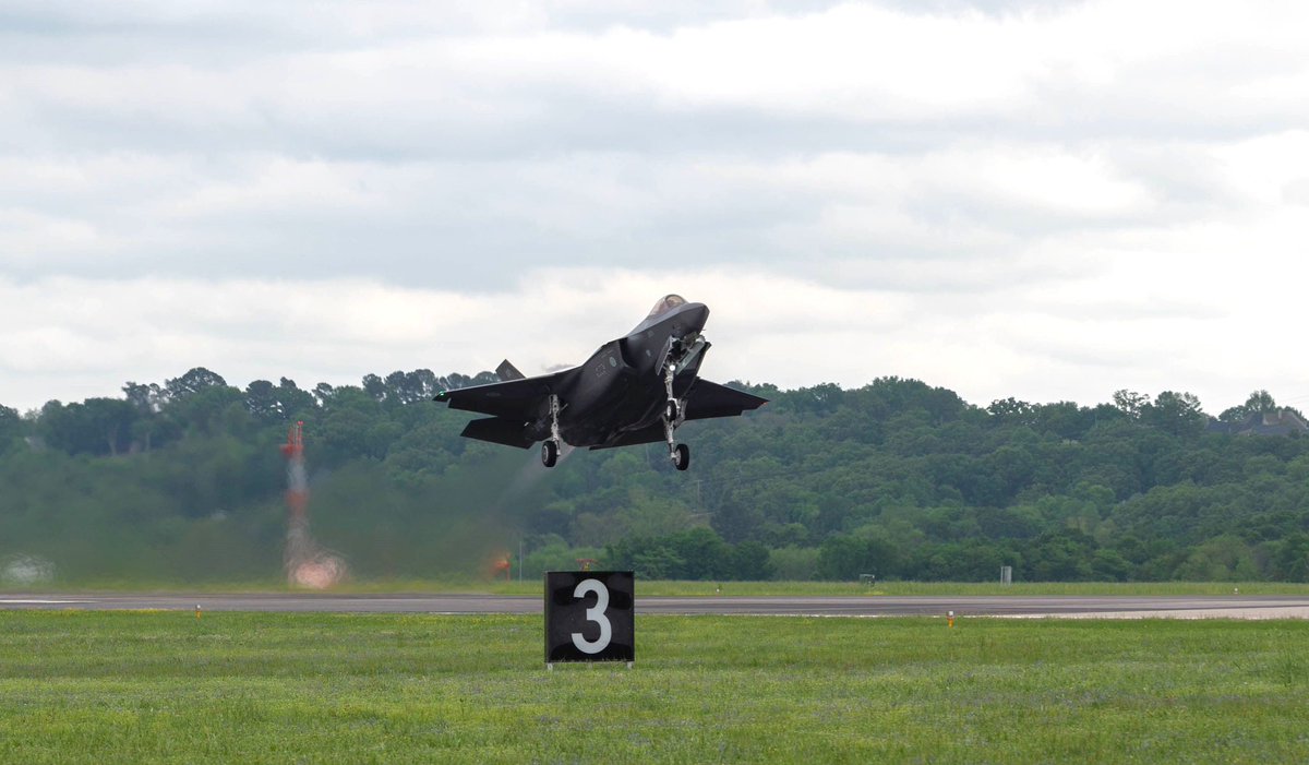 Ilmavoimat tweet media