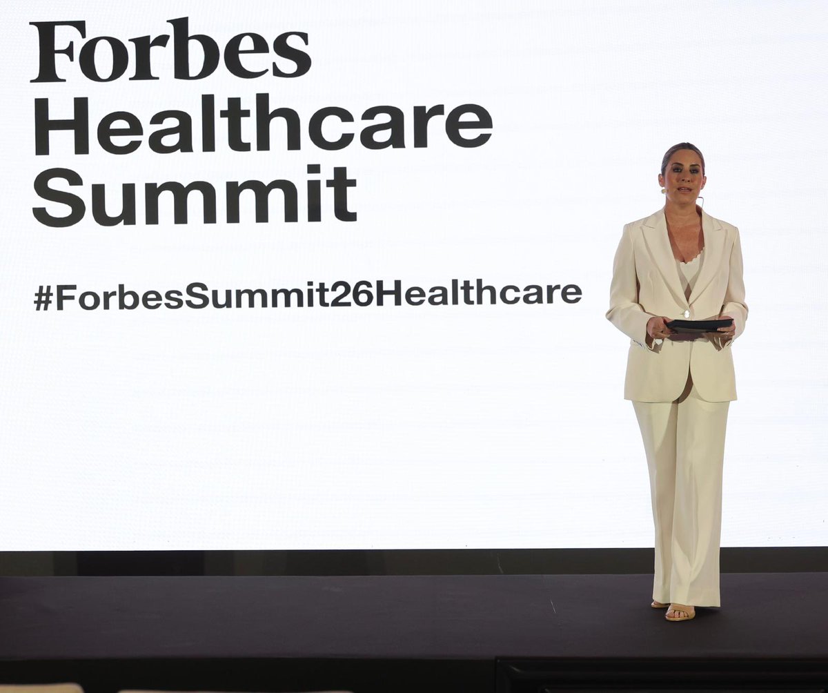 Forbes_es's tweet photo. 🔵Comenzamos la jornada de 'Forbes Healthcare Summit 2026' de la mano de @AinhoaArbizu , maestra de ceremonias.

Con la participación de @AbbVie_ES @AsisaSalud @AstraZenecaES @BayerEspana @DaiichiSankyoES @Takeda_ES @IVIclinics @UNIEUniversidad @TopDoctors_es @SiemensHealthES  @HMHOSPITALES @roche_es  @GrupoMiranza