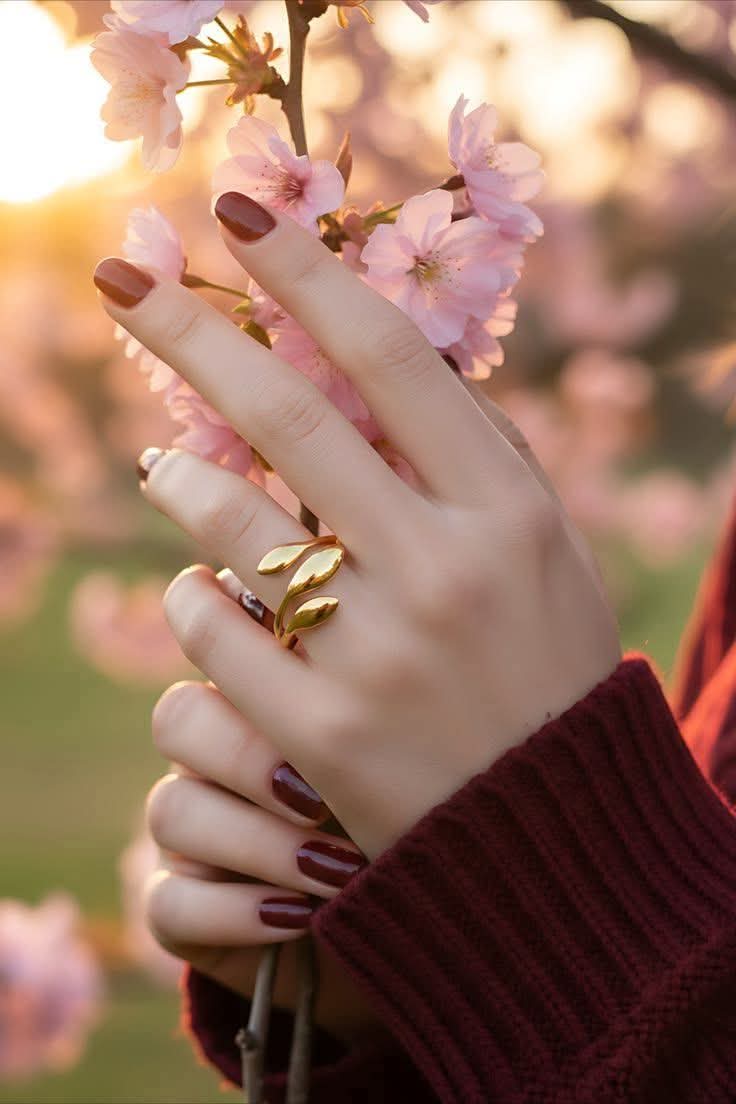 🦅صِحْرَا نَوَرْد🦅 tweet media