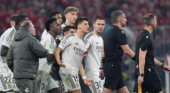 Complete Sports tweet media