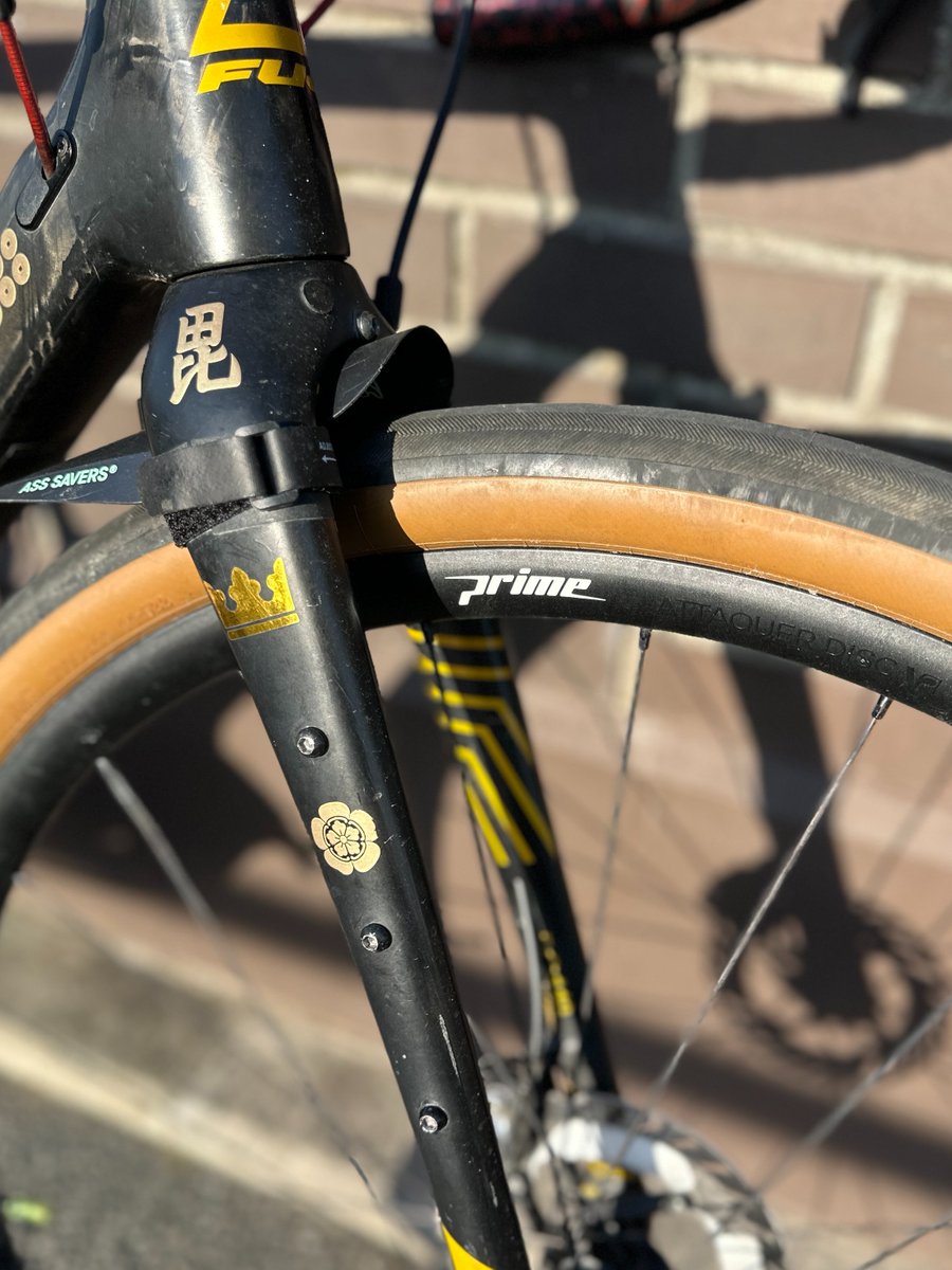 Takasuたかす tweet media