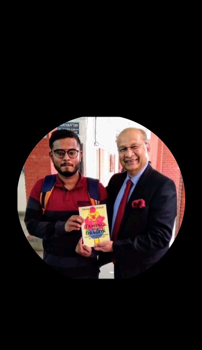 bhumiharrameshs's tweet photo. @mxtaverse Udayan Raj Singh and Ankit Jakhar,Udayan has done BS in Zoology from Amity and Ankit has done BTech from donation college VIT.Both are working overtime for BJP IT cell along with Anurag Jhunjhunwala to get funds to run their overpriced outdated UPSC courses and doing fraud https://t.co/XBdnb82zO5