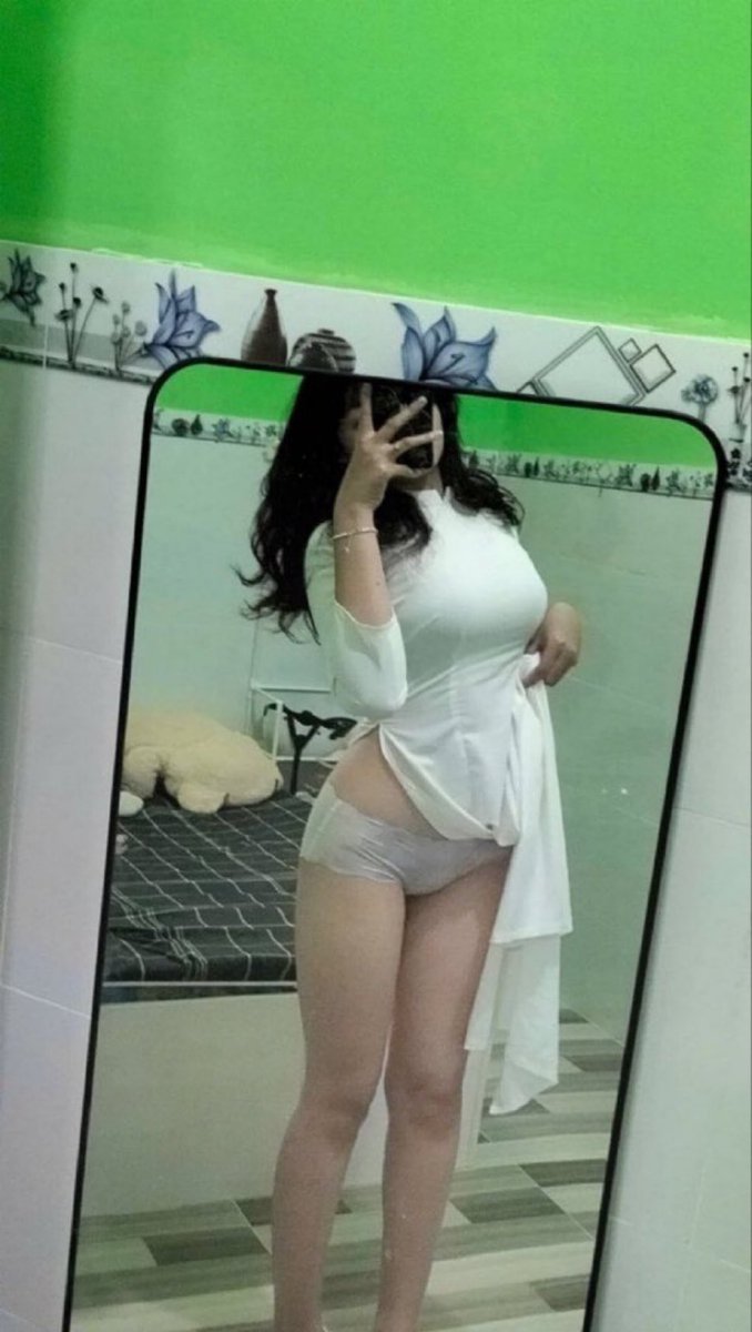 Huyền Trâm tweet media