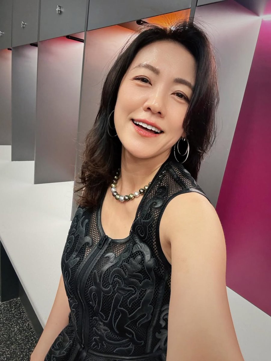 做一个知性的女人 https://t.co/V50w8925mQ