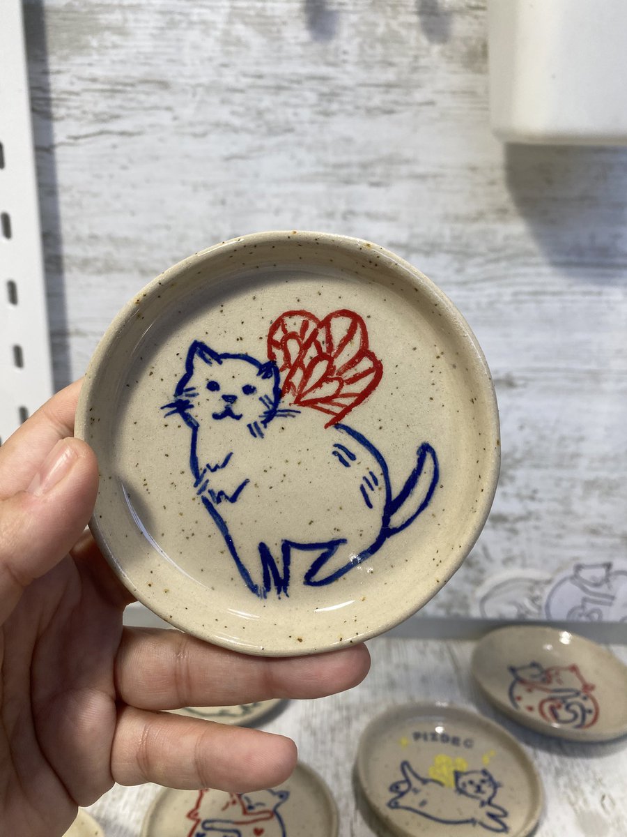 Уставшая версия Наташи В. tweet media