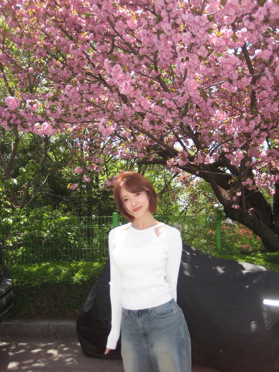 Lee Se Young Content tweet media