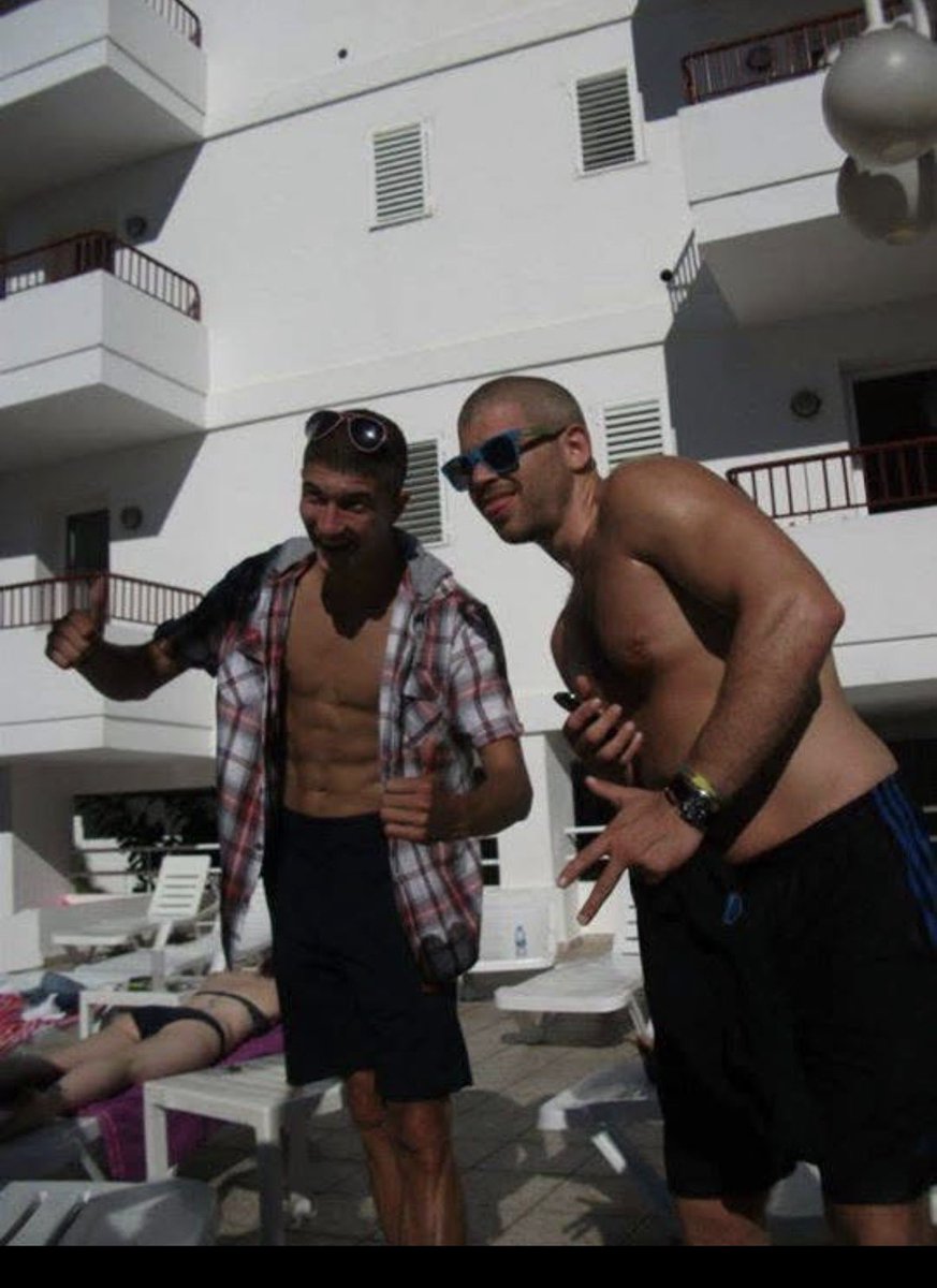 Ad Scott tweet media