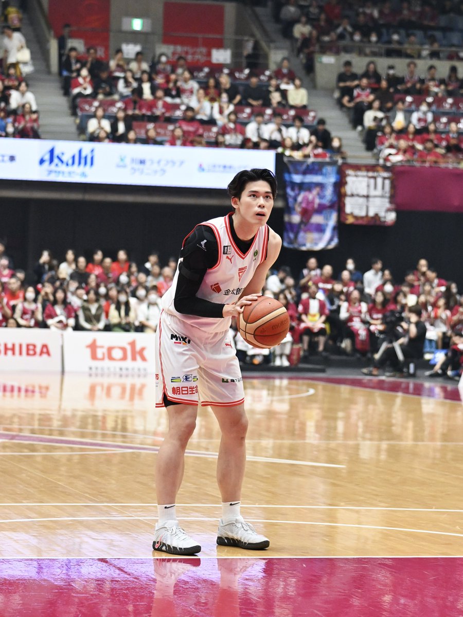 𝐾𝑎𝑟𝑖𝑛 🍎 tweet media