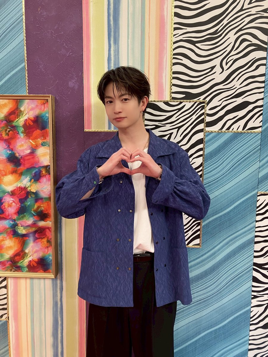 lovedone_fuji's tweet photo. ｜出演情報｜

明日よる8時から放送の
『#ウワサのお客様』に
#綱啓永 さんが「ゲストお客さまウォッチャー」として出演します🗣️

ぜひご覧ください👀

 #ラブドワン ❤️‍🩹
＼第1・2話TVer見逃し配信中／ https://t.co/nCt8fyKKQK