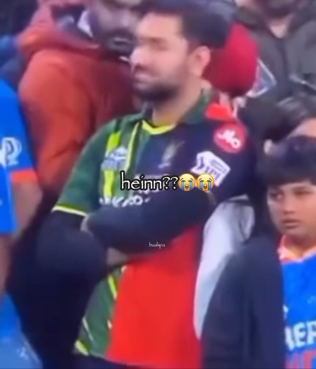 ZAKEER🇮🇳 tweet media