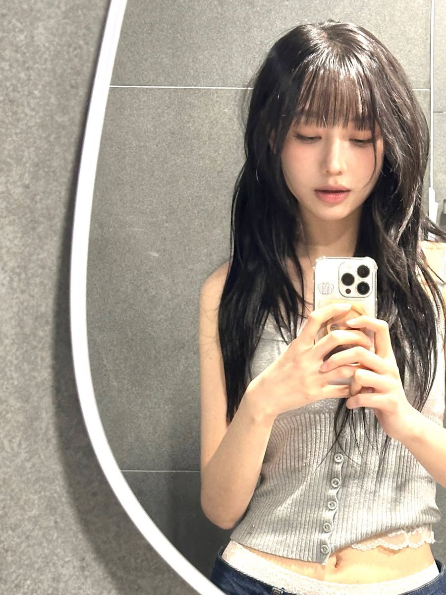 iryuve's tweet photo. ㅁㅊ 류수정 여자 무서운지 모르고 지금......... https://t.co/B2AtbqDL5C