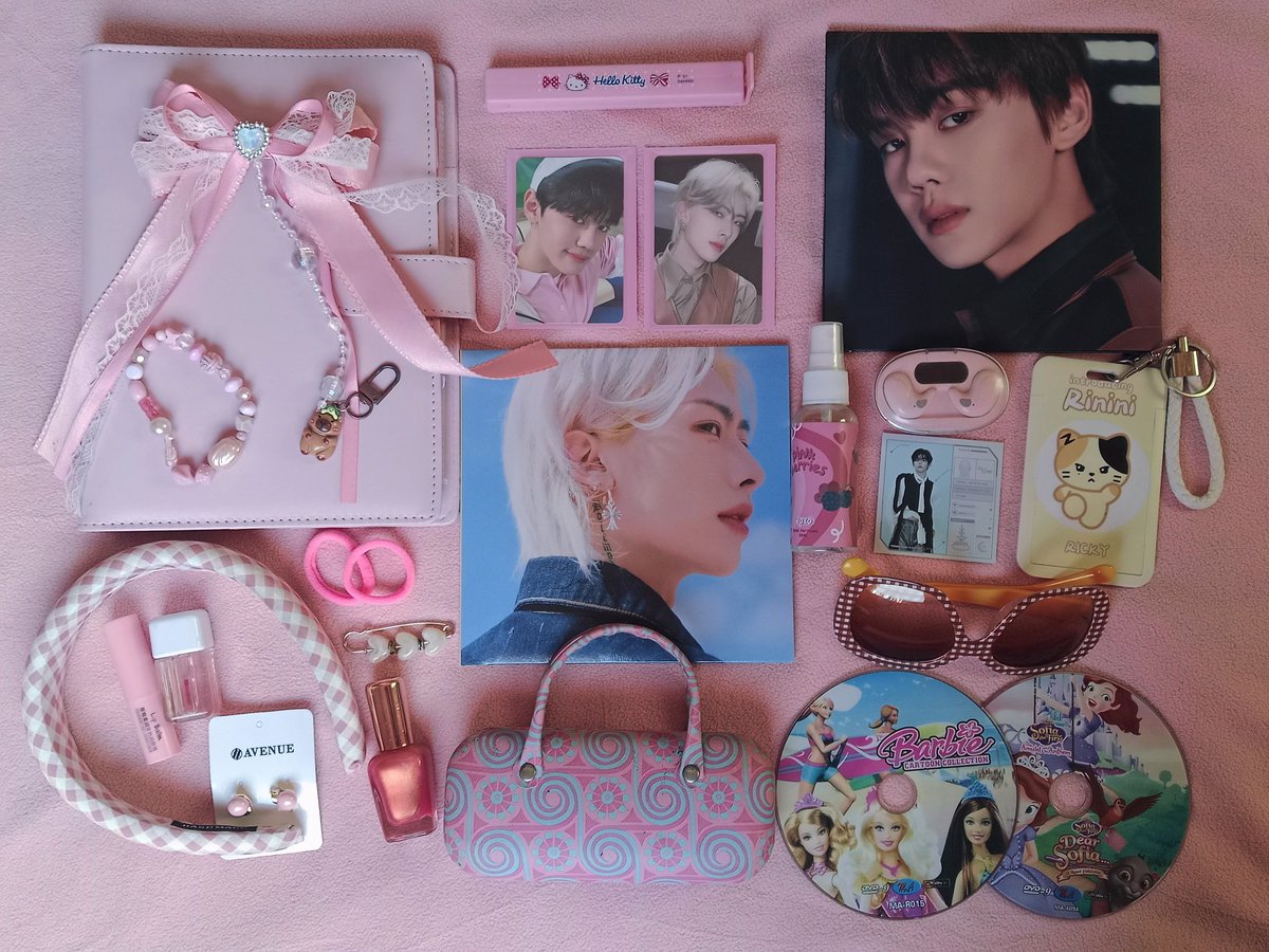 riri🍓🎀 tweet media