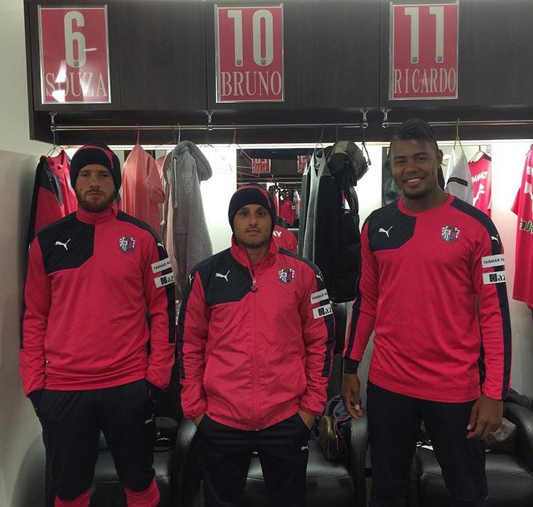 左利きのブラジル人&ハードコアジョリーズ tweet media