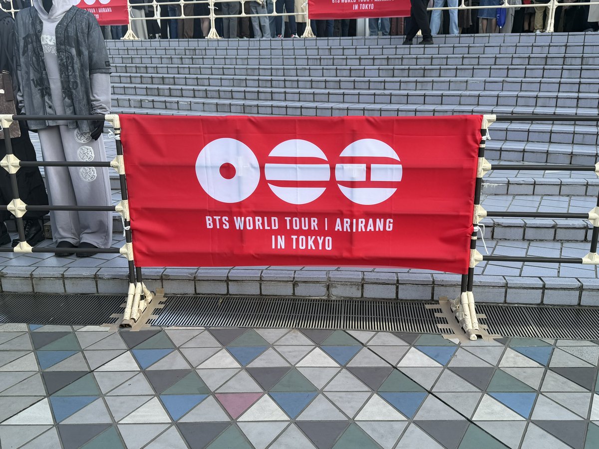 ぴーころ tweet media