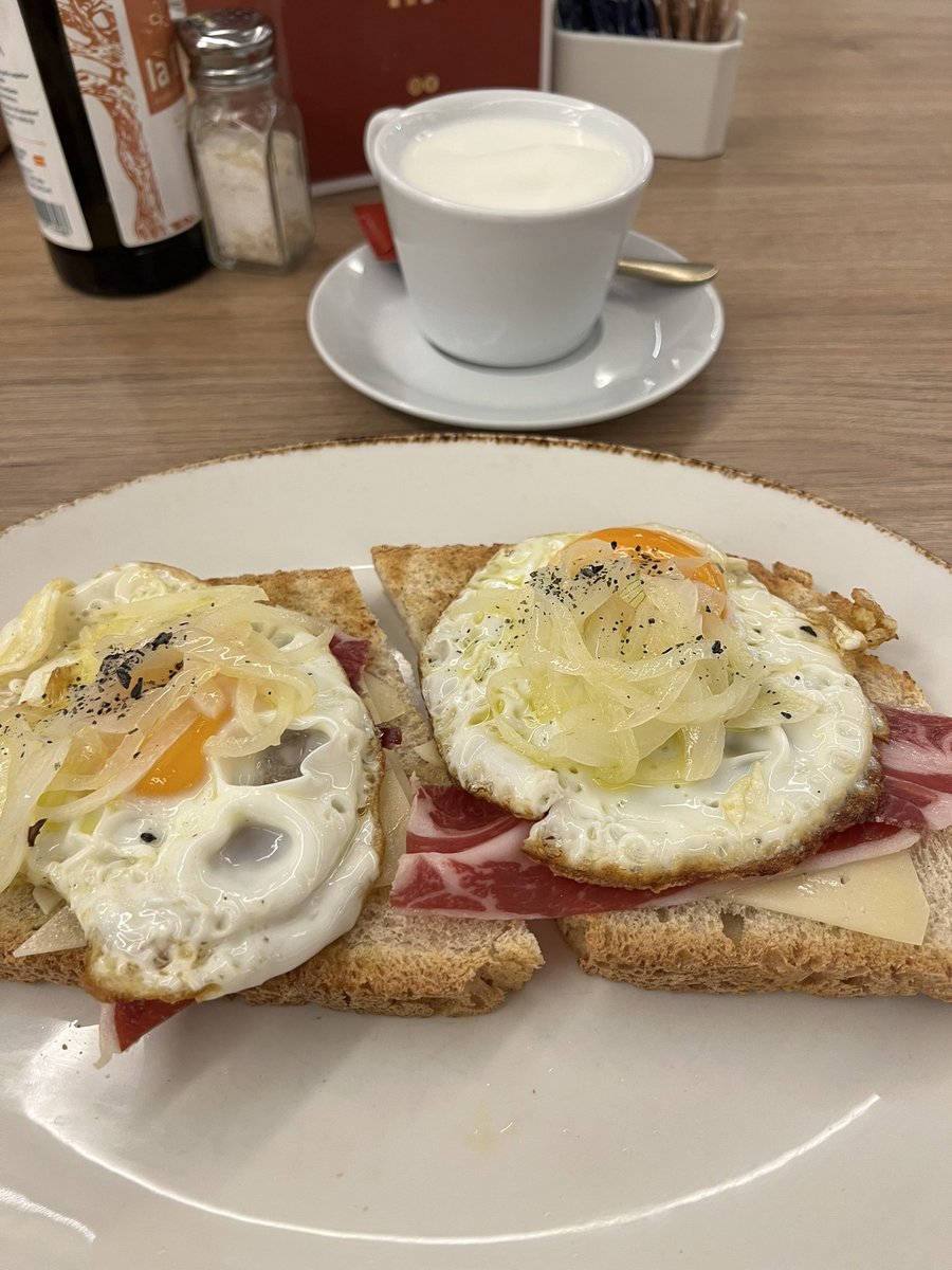 Buenos días a todos! Lo mejor de la analítica es el desayuno de después. Qué razón tienes <a href="/anitablaz/">Ana B.</a> 😂😂😂