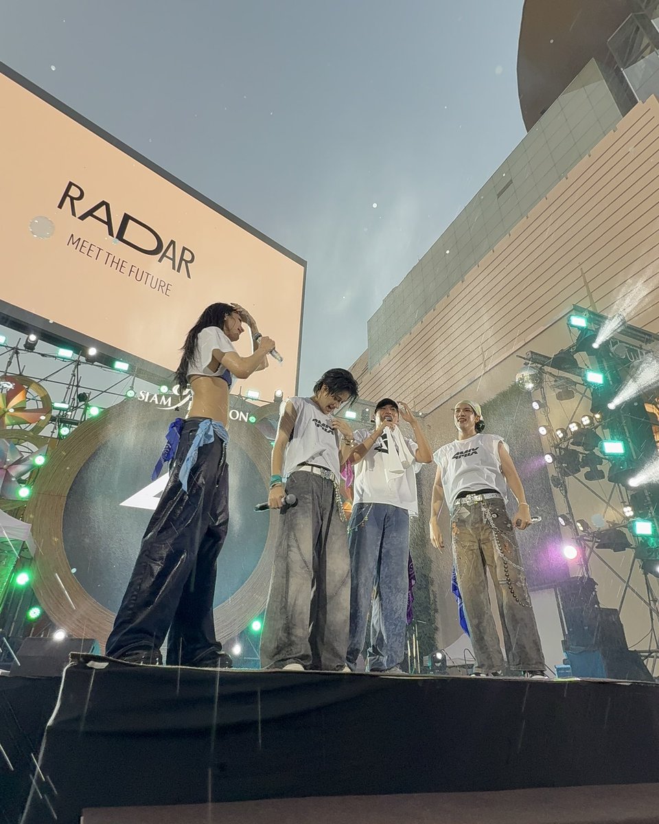 4MIX.OFFICIAL tweet media