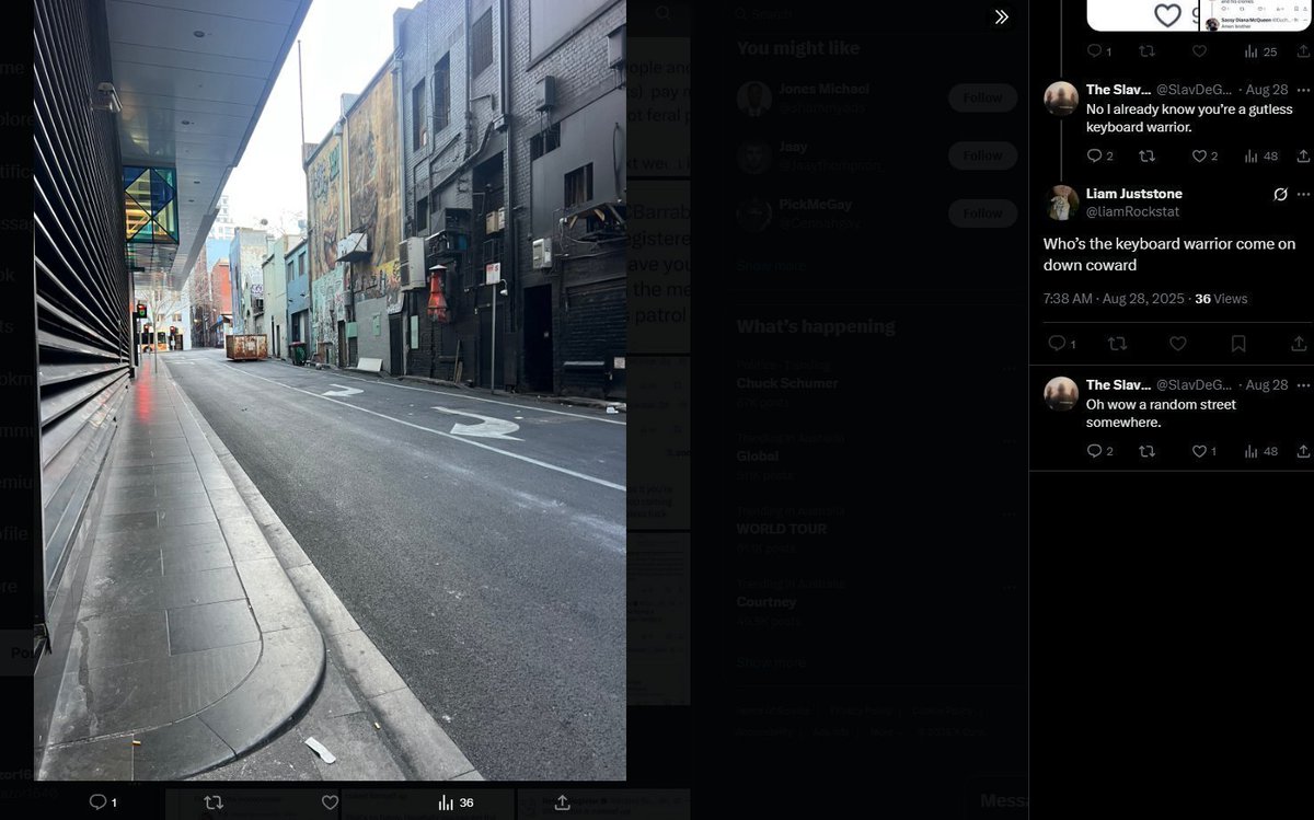 Razor1640's tweet image. How come you're replying on @liamRockstat @GreyhamJohnson?

Did you forget which account you replied on?

&amp;amp; can suddenly speak understandable english? 🤣🤣🤣

Hello @nic_vasiliou

Not my #cankles but you're still #goingincircles 

#provencoward
#MrMultipleAccounts
#whatalife 🤣🤣