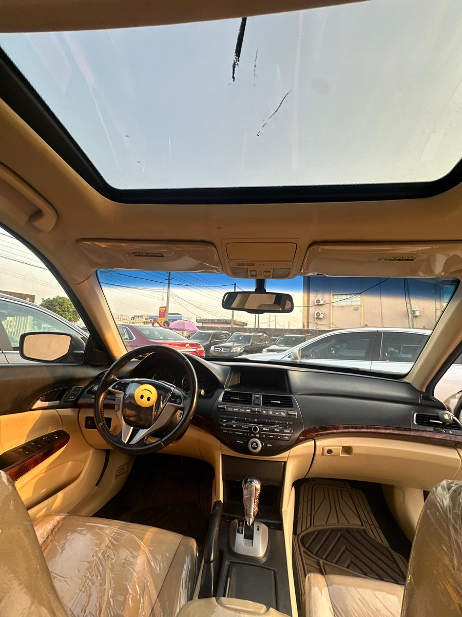 4 WHEELS AUTOS tweet media